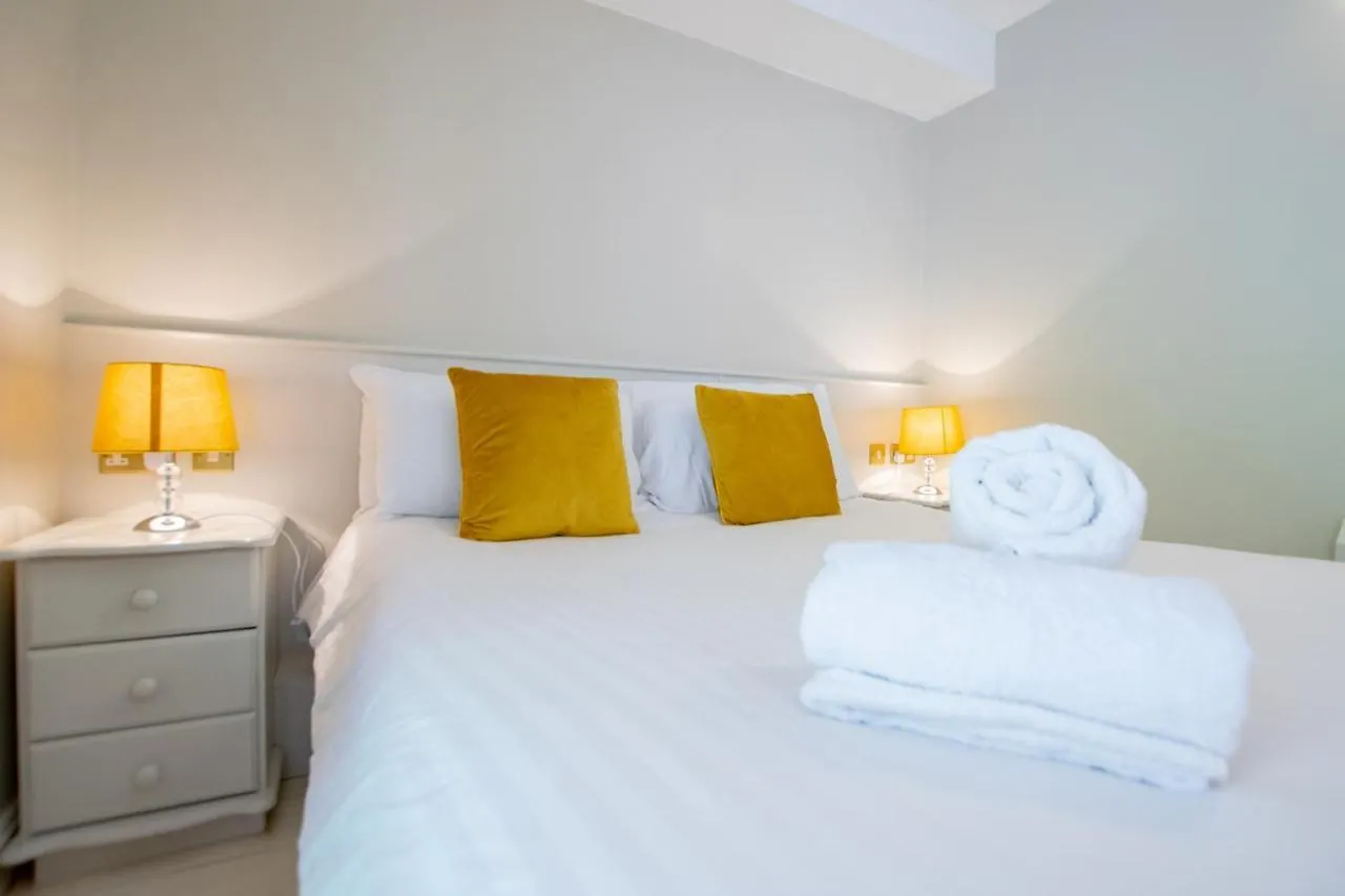 225 - The Carrowmore At The Harbour Mills By Shortstays! 웨스트포트 아일랜드
